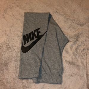 Nike women leggings